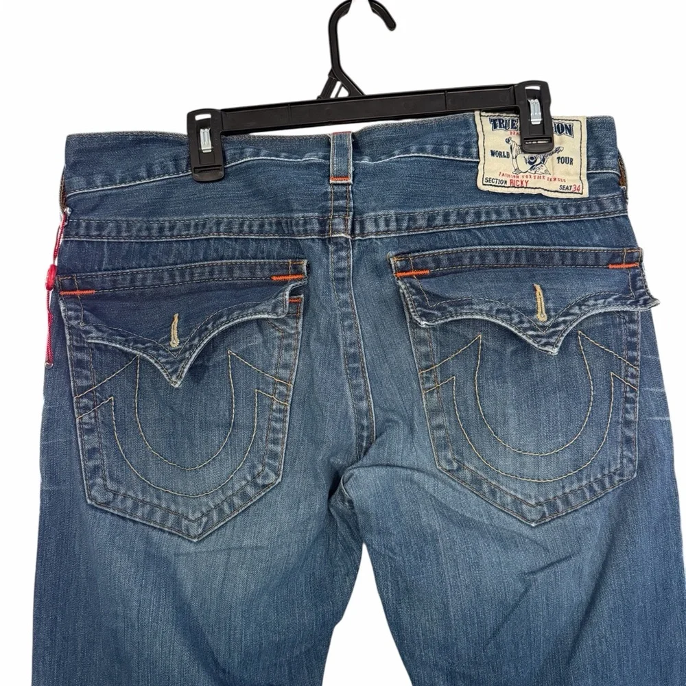 True Religion Jeans Mens 34 Blue Ricky Straight Leg Distressed Denim Inseam 33”